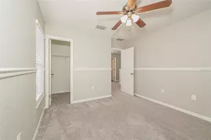 8870 Pebblebrooke Dr, Lakeland, FL 33810 - Photo 16