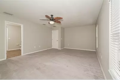 8870 Pebblebrooke Drive, Lakeland, FL 33810 - Photo 10