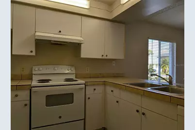 5613 Blue Shadows Court #60-2, Orlando, FL 32811 - Photo 10