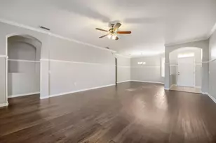 380 Sorrento Rd, Kissimmee, FL 34759 - Photo 8