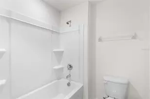 5106 Plumeria Dr, Wimauma, FL 33598 - Photo 18