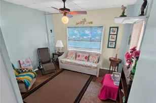 32805 Lake Eustis Dr, Tavares, FL 32778 - Photo 18