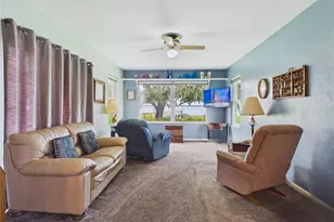 32805 Lake Eustis Dr, Tavares, FL 32778 - Photo 6