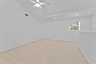 315 Wooten Rd, Lutz, FL 33548 - Photo 16