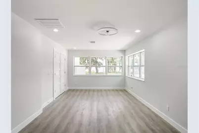 1190 W Lakeshore Drive, Clermont, FL 34711 - Photo 6