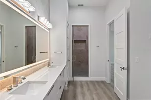 1190 W Lakeshore Dr, Clermont, FL 34711 - Photo 18