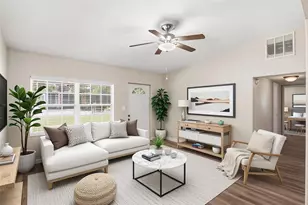 4128 Caywood Cir, Orlando, FL 32810 - Photo 4