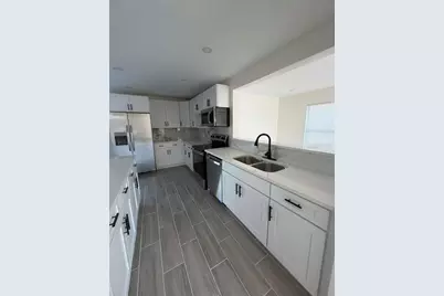2333 Meadow Cove Boulevard, Melbourne, FL 32935 - Photo 2