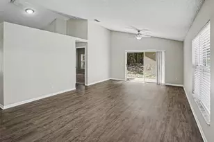 143 N Cervidae Dr, Apopka, FL 32703 - Photo 2