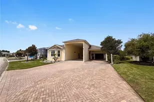 376 Travelers Dr, Polk City, FL 33868 - Photo 2