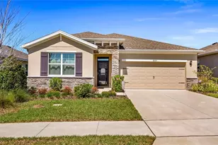 8033 Penrose Pl, Wildwood, FL 34785 - Photo 1