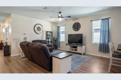 8033 Penrose Place, Wildwood, FL 34785 - Photo 8