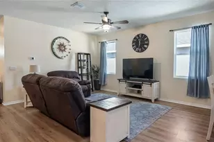 8033 Penrose Pl, Wildwood, FL 34785 - Photo 8