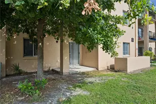 5226 Via Hacienda Cir, Orlando, FL 32839 - Photo 18