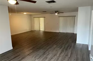 10108 Bluff Ct, Orlando, FL 32821 - Photo 2