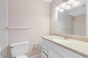 1029 S Hiawassee Rd, Orlando, FL 32835 - Photo 8