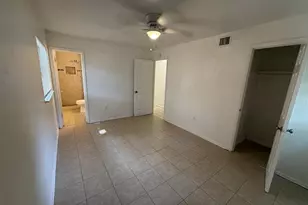 3650 Trianon Dr, Orlando, FL 32818 - Photo 16