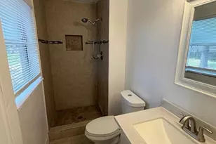 3650 Trianon Dr, Orlando, FL 32818 - Photo 12