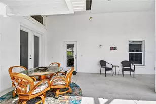 5636 Freeport Dr, Tavares, FL 32778 - Photo 6