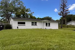 916 Alecon Dr, Orlando, FL 32808 - Photo 2