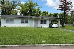 916 Alecon Dr, Orlando, FL 32808 - Photo 1