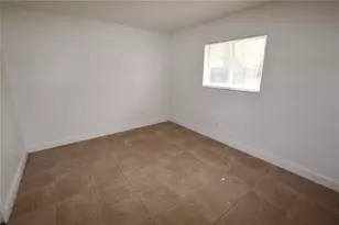 3264 Split Willow Dr, Orlando, FL 32808 - Photo 10