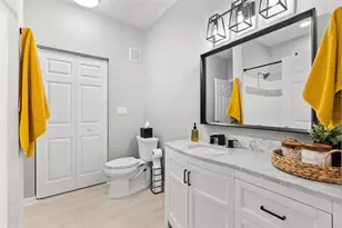 10412 White Lake Ct, Tampa, FL 33626 - Photo 14