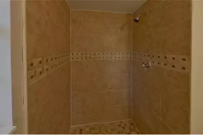 [Address not provided], Saint Petersburg, FL 33712 - Photo 10