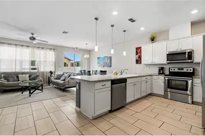 5152 Adelaide Drive, Kissimmee, FL 34746 - Photo 4