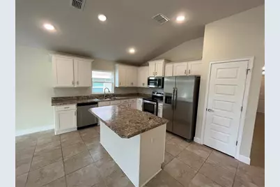 136 Krenson Bay Loop, Winter Haven, FL 33881 - Photo 8