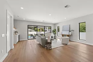 2103 Gale St, Orlando, FL 32803 - Photo 14