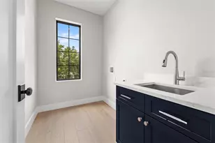 2103 Gale St, Orlando, FL 32803 - Photo 48