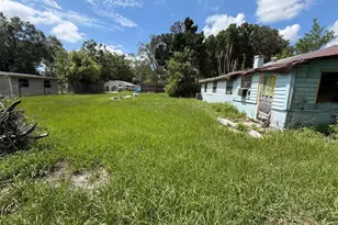38343 Corey St, Zephyrhills, FL 33542 - Photo 8