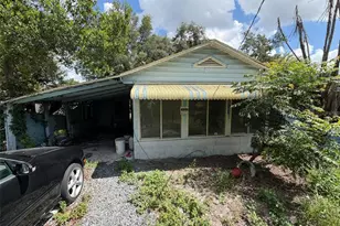 38343 Corey St, Zephyrhills, FL 33542 - Photo 2