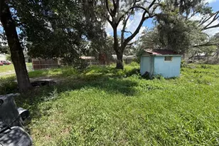 38343 Corey St, Zephyrhills, FL 33542 - Photo 10