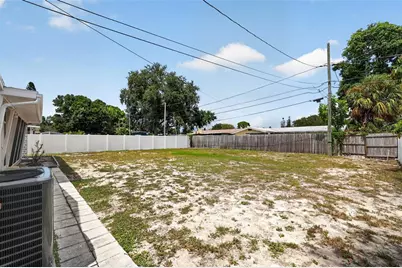 6960 23rd Street S, Saint Petersburg, FL 33712 - Photo 12