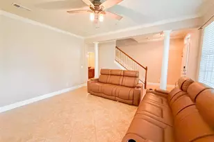 5489 Baldwin Park St, Orlando, FL 32814 - Photo 4