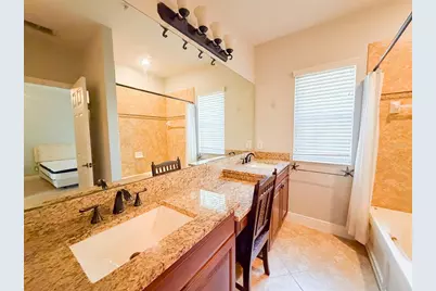 5489 Baldwin Park Street, Orlando, FL 32814 - Photo 18