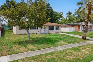 712 Clayton St, Brandon, FL 33511 - Photo 2
