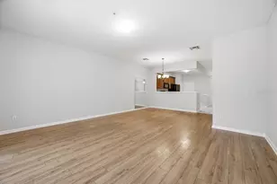 6388 Castelven Dr, Orlando, FL 32835 - Photo 12