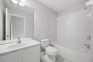 6388 Castelven Dr, Orlando, FL 32835 - Photo 22