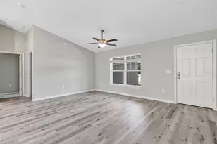 21512 SW Rainbow Lakes Blvd, Dunnellon, FL 34431 - Photo 4