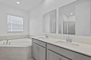 6325 Blissful St, Clermont, FL 34714 - Photo 10