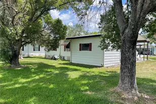 2102 Canopy Cir, Zellwood, FL 32798 - Photo 12