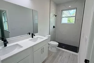 1217 E Price Blvd, North Port, FL 34288 - Photo 6