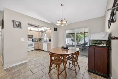 504 Sandpiper Court, Edgewater, FL 32141 - Photo 4