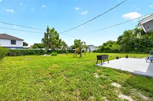 2910 Flynn St, Deltona, FL 32738 - Photo 18