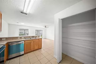 12649 Somerset Oaks St, Orlando, FL 32828 - Photo 20