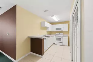 2788 Club Cortile Cir, Kissimmee, FL 34746 - Photo 6