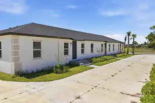 195 Rotonda Blvd W, Rotonda West, FL 33947 - Photo 2